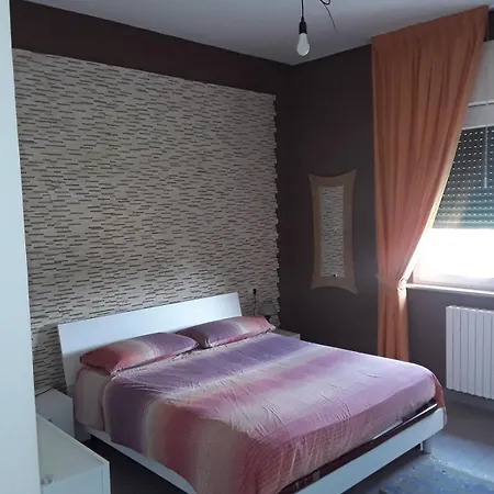 Il Tuffatore Apartment *
